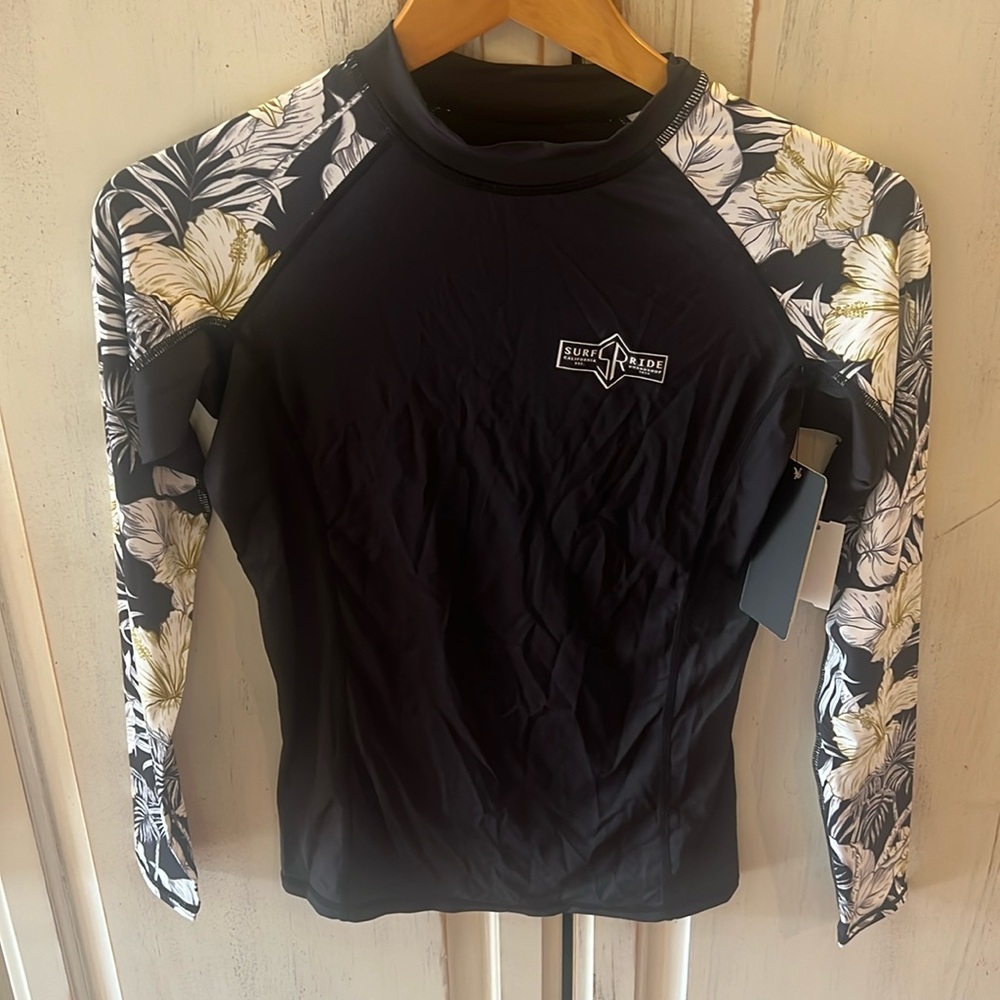SURF RIDE Rash Guard UPF 50 BRAND NEW